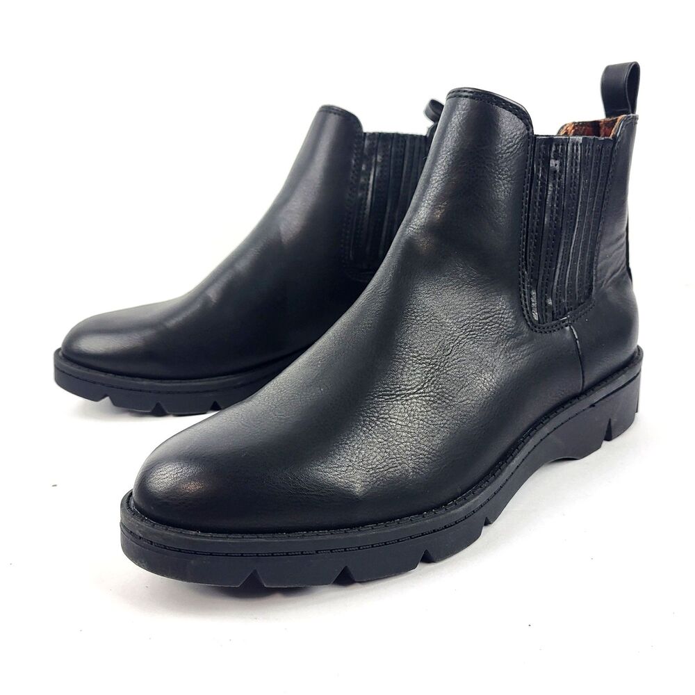 b.o.c. Classic Black Leather Booties